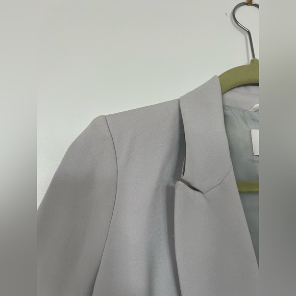 Babaton Blazer - Size 2 - Picture 3 of 3